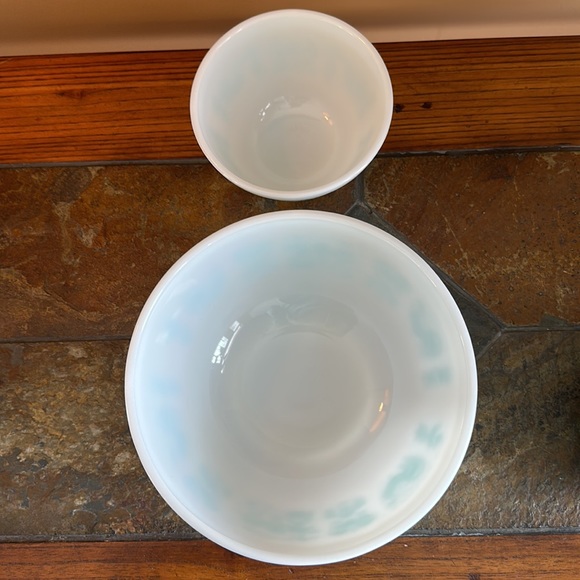 Vintage Set of 2 PYREX AMISH BUTTERPRINT Turquoise 401 & 403 mixing bowls EUC - Picture 12 of 13